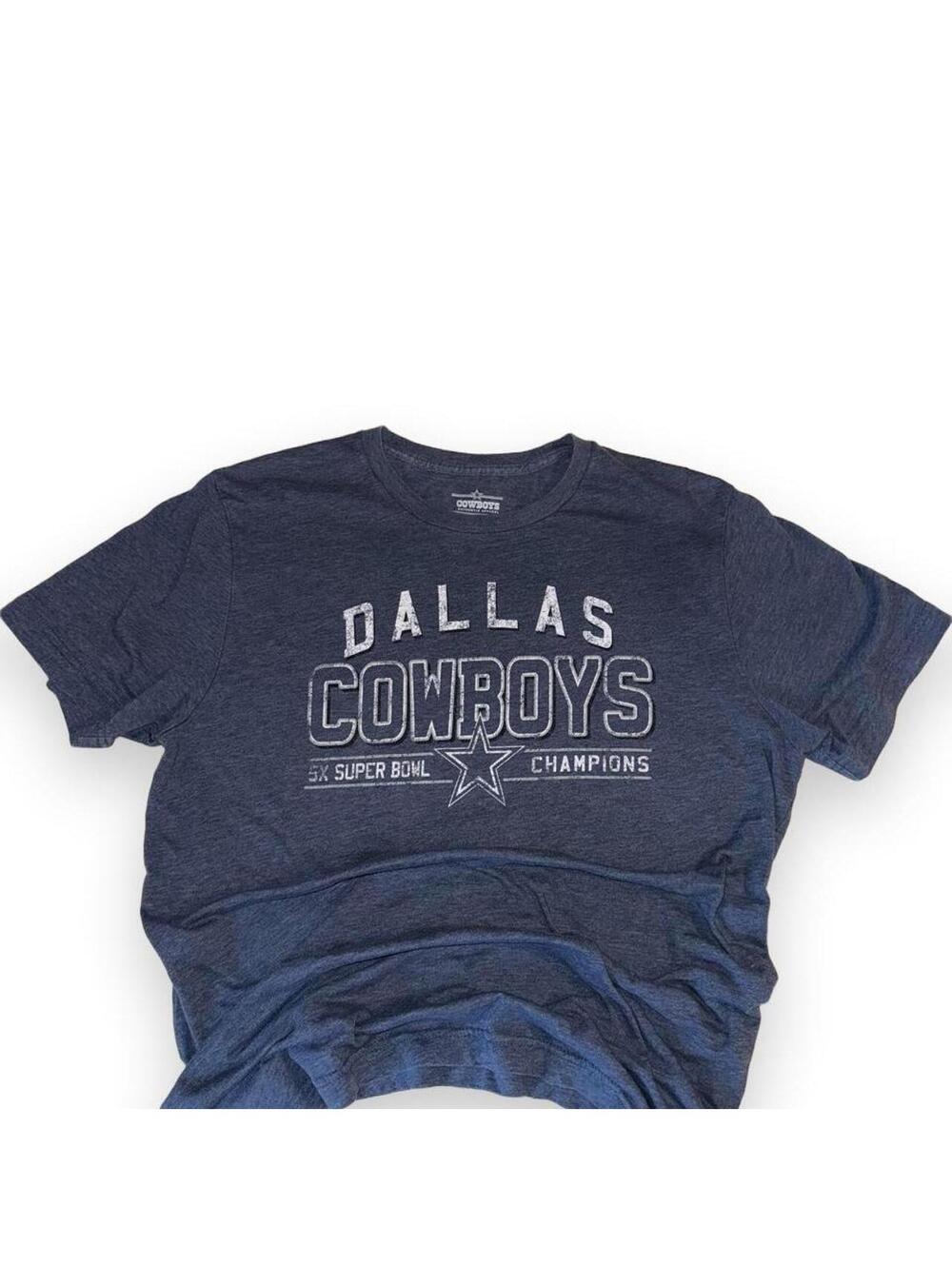 Old Navy Men's Navy and Blue Tshirt